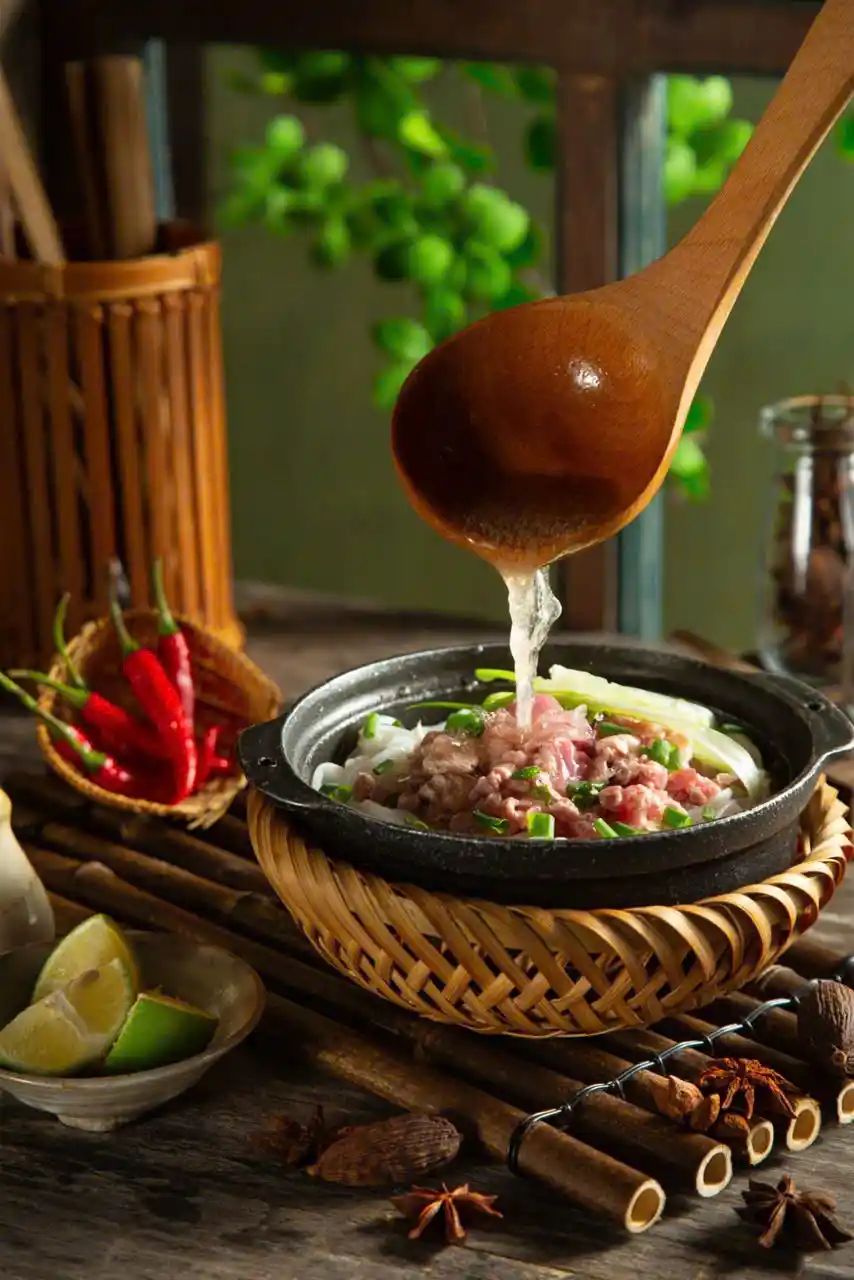 Phở Việt Nam Truyền Thống XÈO Restaurant